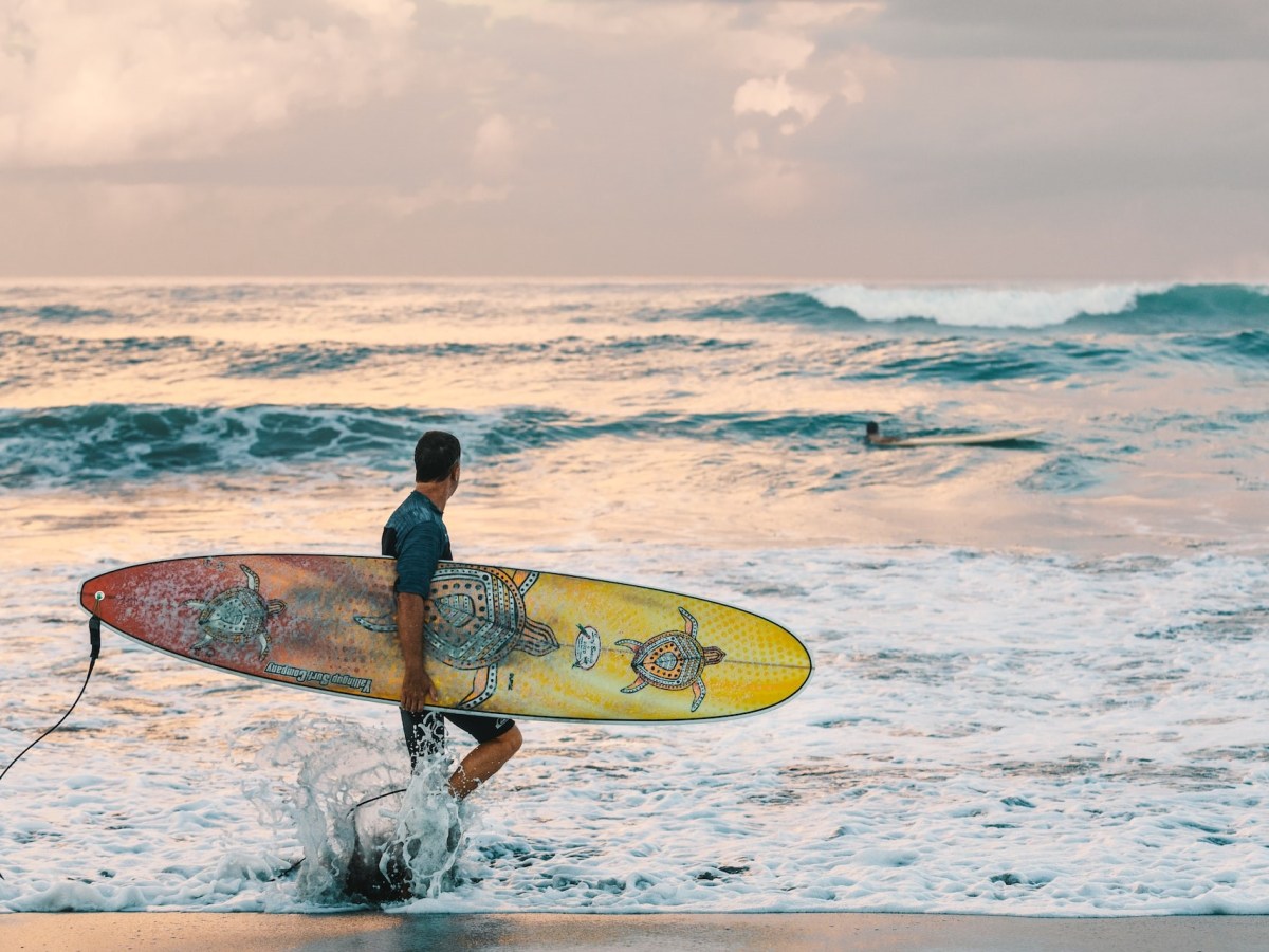 🇮🇩 Go surfing – Canggu, Bali,&nbsp;Indonesia